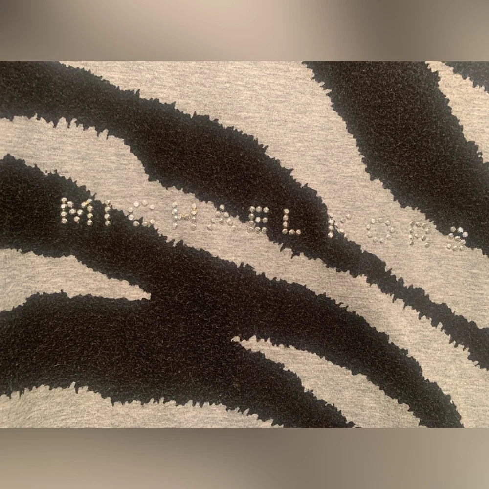 Michael Kors Black and Grey Zebra Studded Logo Short Sleeve T Shirt XL - Picture 14 of 14